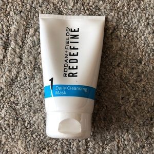 Rodan and Fields Daily Cleansing Mask